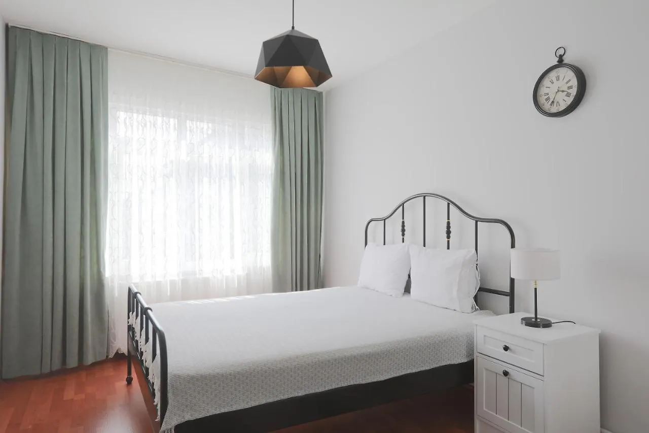 Appartement Merkezi Konumda Klimali Aile Dostu Daire Istanboel